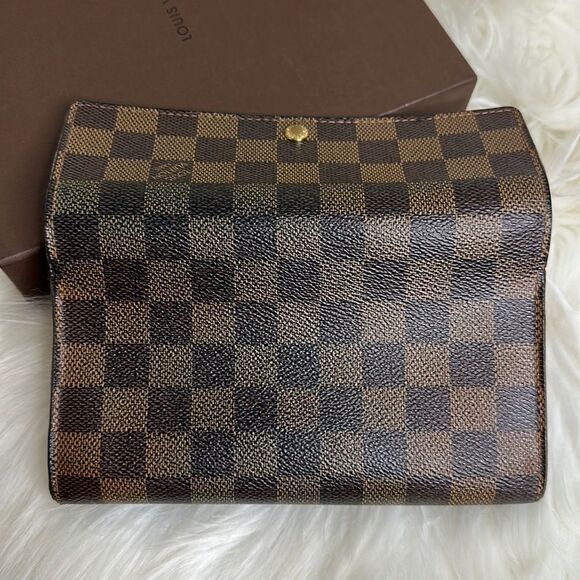 💯Authentic Louis Vuitton DE Long Wallet 🍀 - Picture 4 of 14